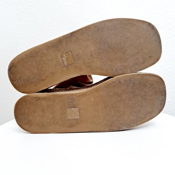 ASOS chunky platform flatform slingback faux leather tan summer sandals. - Picture 9 of 15